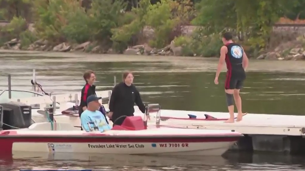Pewaukee Lake Water Ski Club clinic this weekend: Learn to Ski